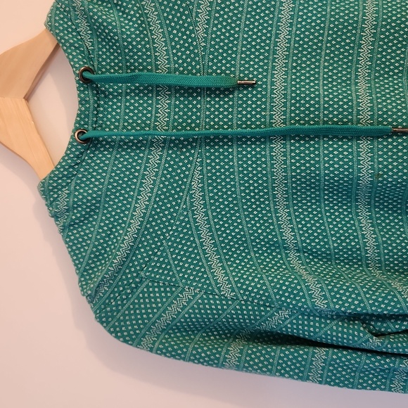 Patterned Scuba Hoodie - Picture 2 of 3